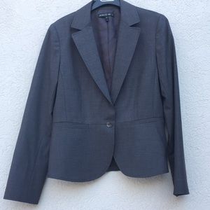 Lafayette 148 blazer size 8 gray wool elastane